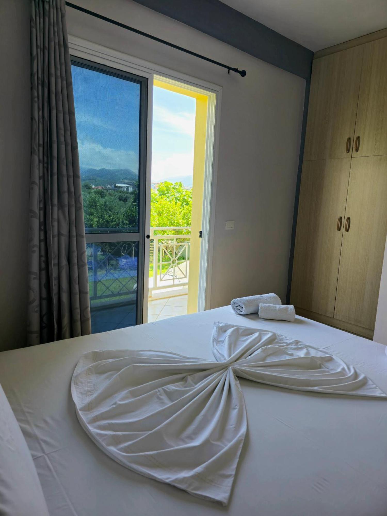 Apartments Vista Mar Орикум Экстерьер фото
